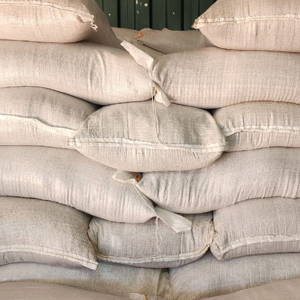 animal-feed-3